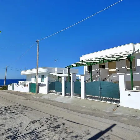 Le Lampare Rosse Holiday home Capilungo